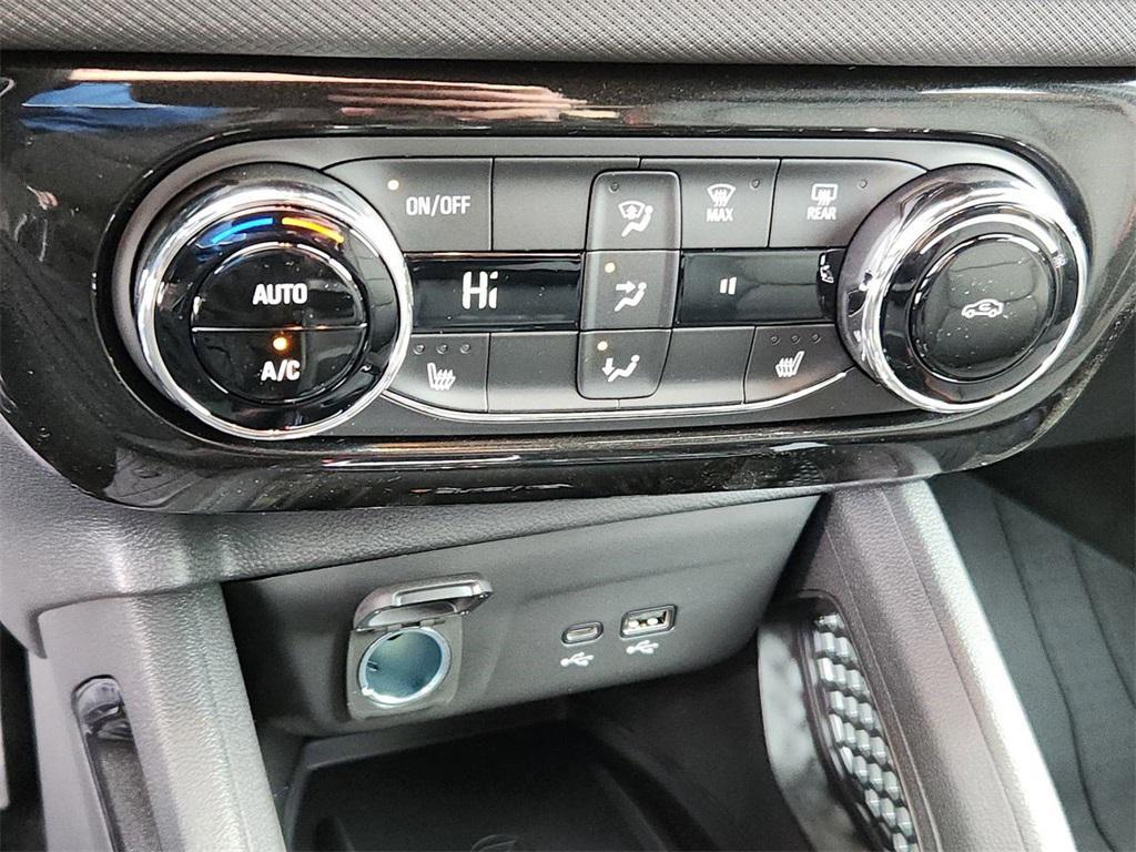 new 2025 Chevrolet TrailBlazer car, priced at $33,007