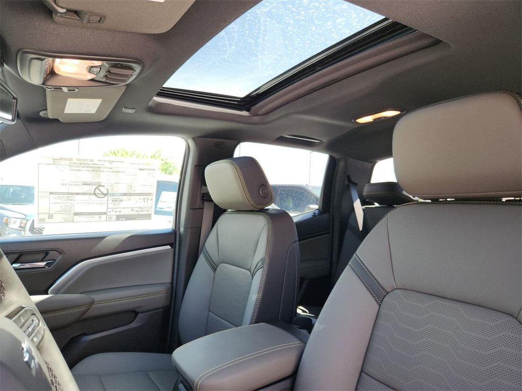 new 2025 Chevrolet Colorado car, priced at $51,959