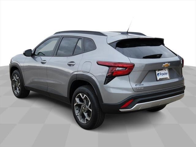 new 2025 Chevrolet Trax car, priced at $26,084