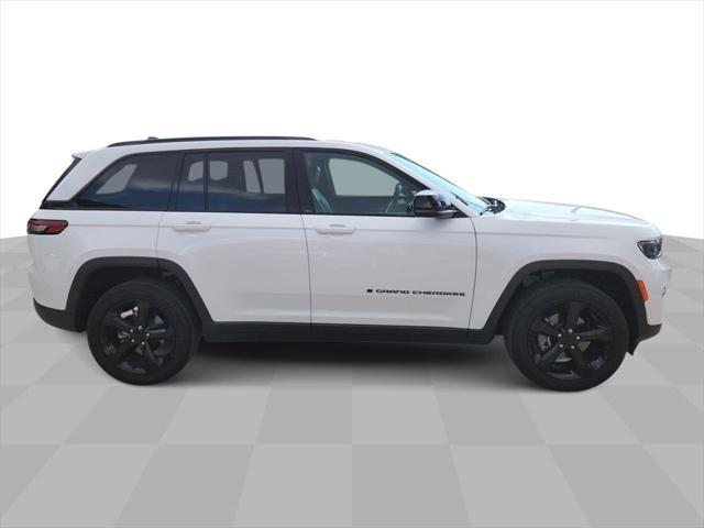 used 2023 Jeep Grand Cherokee car, priced at $35,493