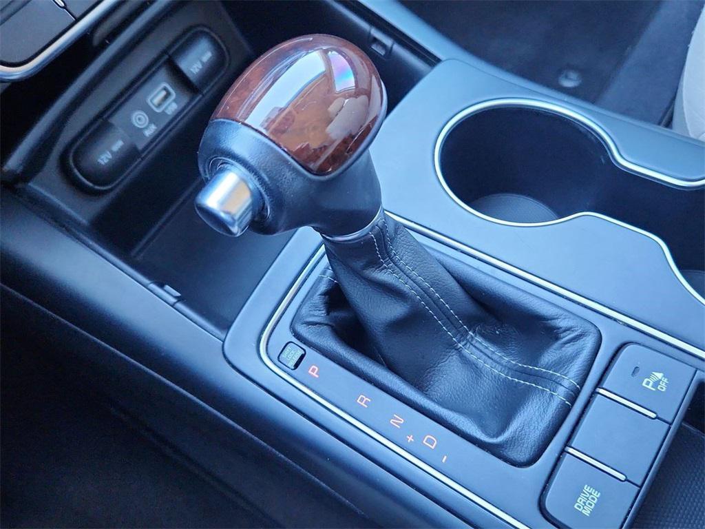 used 2018 Kia Sorento car, priced at $13,178