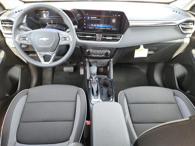 new 2025 Chevrolet TrailBlazer car, priced at $27,970