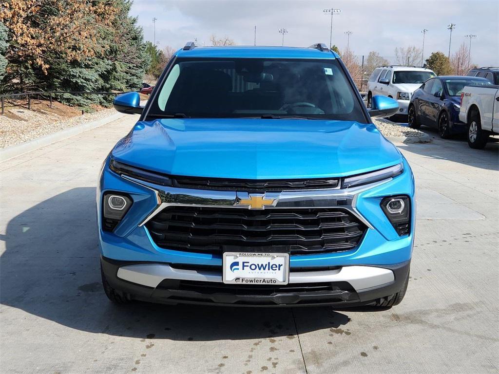 new 2025 Chevrolet TrailBlazer car, priced at $26,692