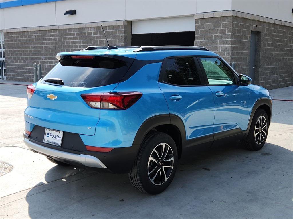 new 2025 Chevrolet TrailBlazer car, priced at $26,692