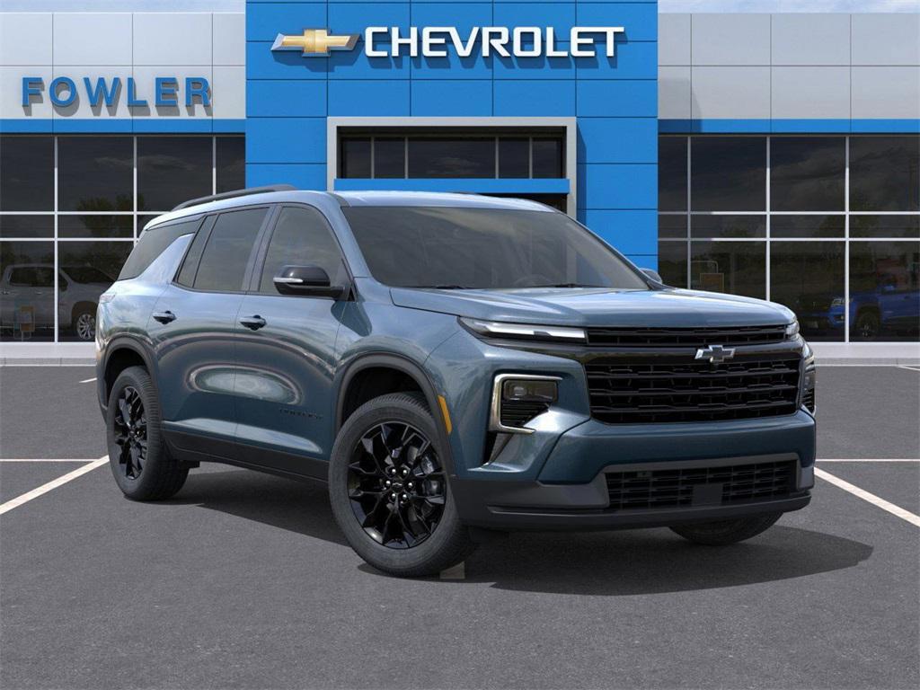 new 2026 Chevrolet Traverse car, priced at $47,904
