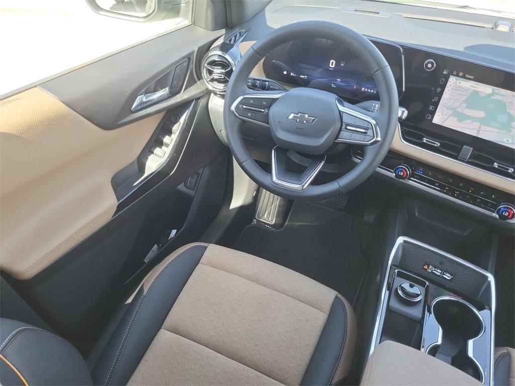 new 2026 Chevrolet Equinox car, priced at $39,290