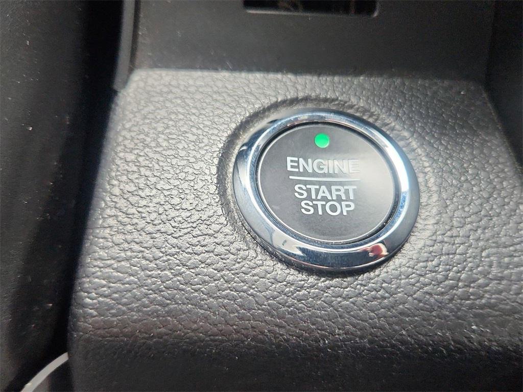 used 2021 Ford Expedition car, priced at $34,583