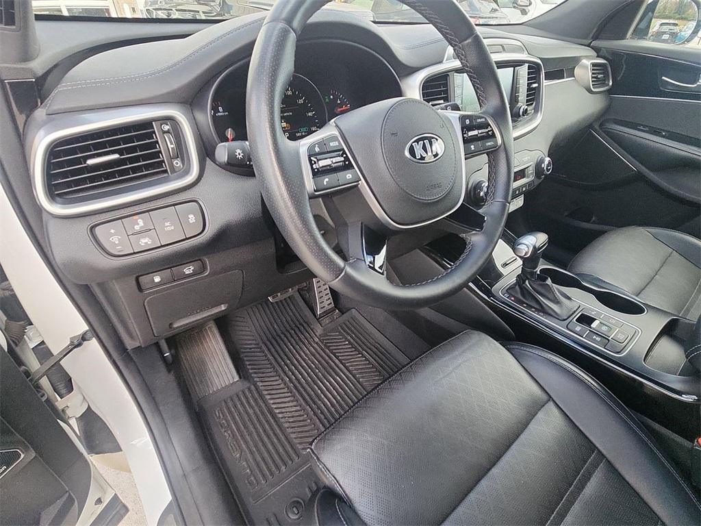 used 2019 Kia Sorento car, priced at $25,032