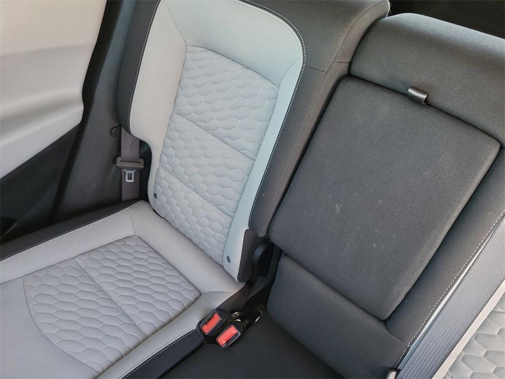 used 2021 Chevrolet Equinox car, priced at $16,661