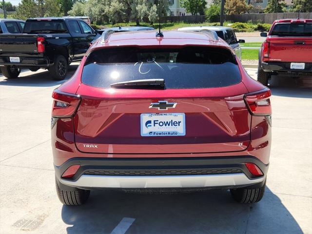 new 2025 Chevrolet Trax car, priced at $26,684