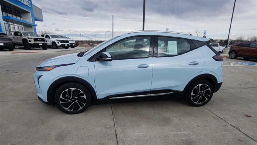 used 2022 Chevrolet Bolt EUV car, priced at $21,364