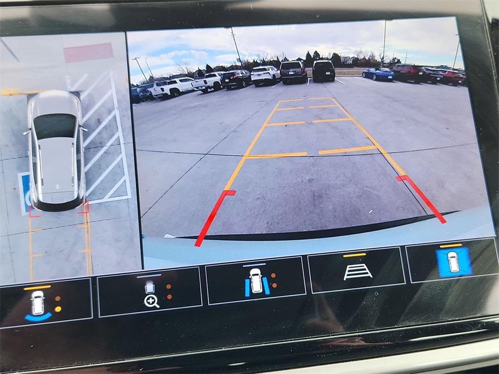 used 2022 Chevrolet Bolt EUV car, priced at $21,364