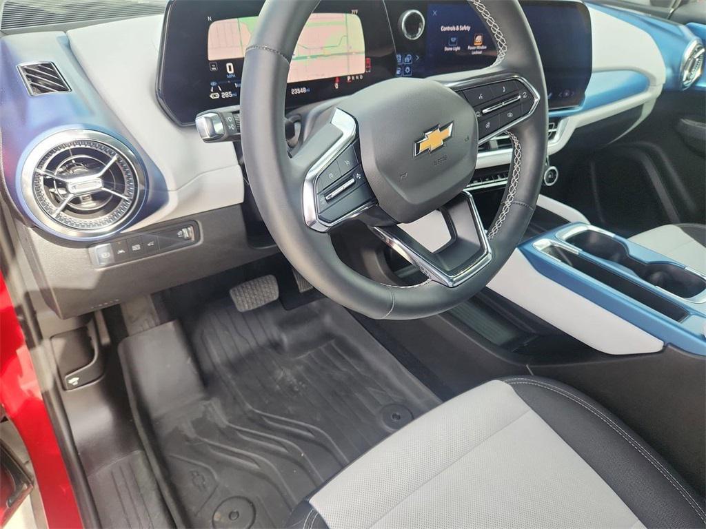 used 2024 Chevrolet Equinox EV car, priced at $25,094