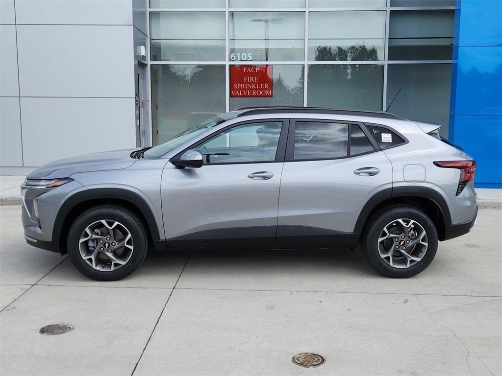 new 2025 Chevrolet Trax car, priced at $23,734