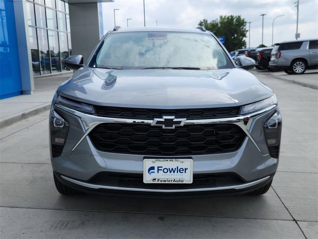 new 2025 Chevrolet Trax car, priced at $23,734