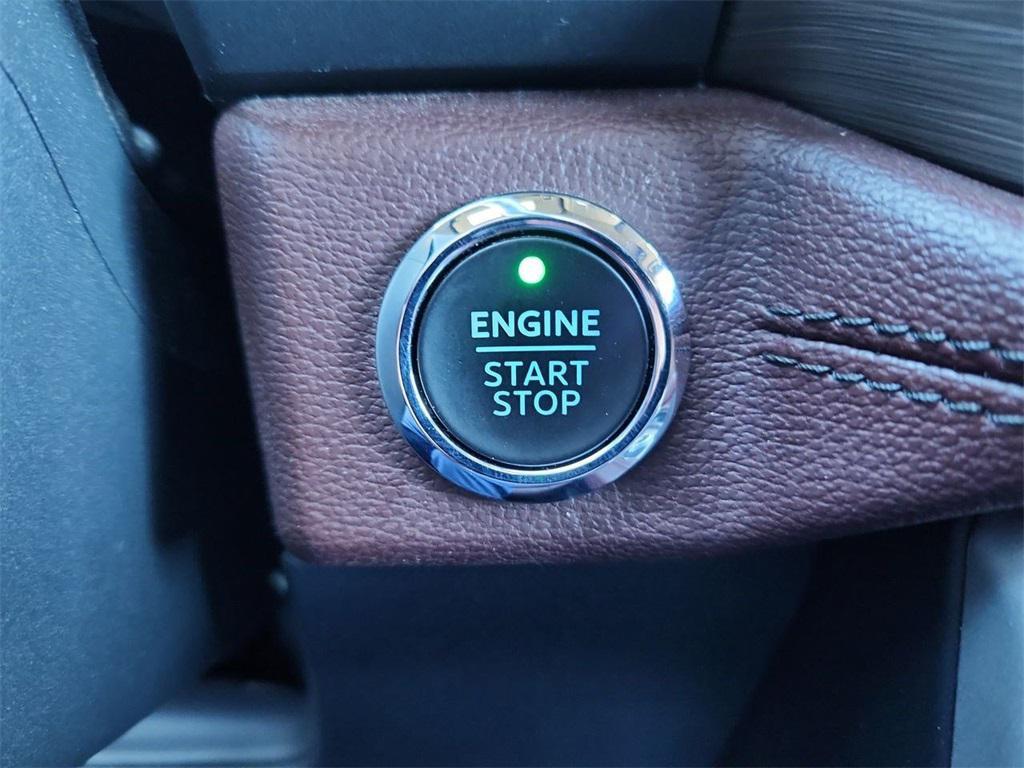 used 2024 Ford Expedition car, priced at $45,837