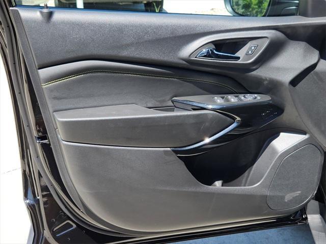 new 2025 Chevrolet Trax car, priced at $26,184