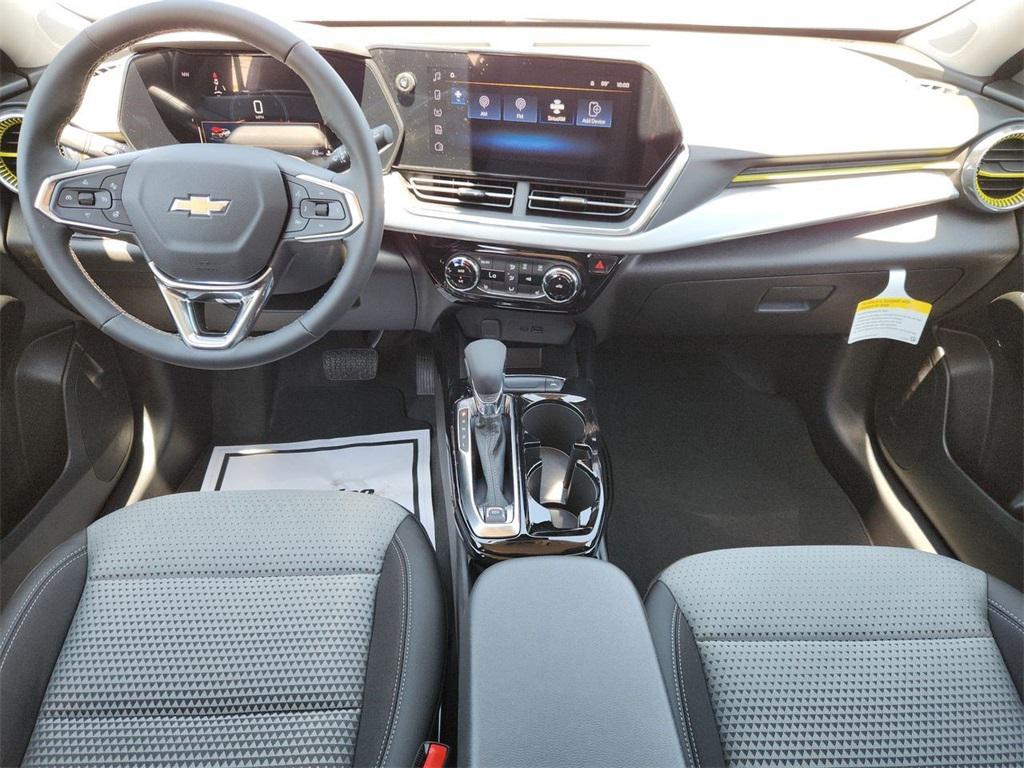new 2025 Chevrolet Trax car, priced at $23,434