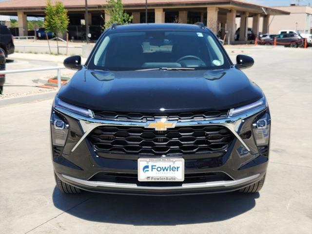 new 2025 Chevrolet Trax car, priced at $26,184