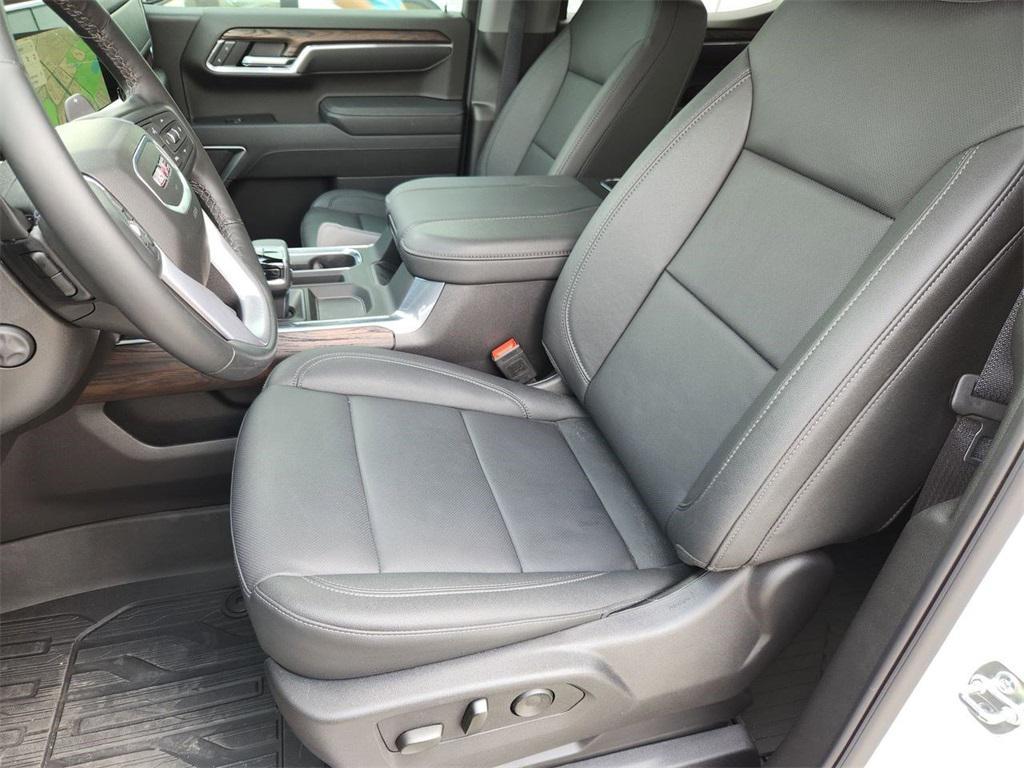 used 2025 GMC Sierra 1500 car, priced at $53,539