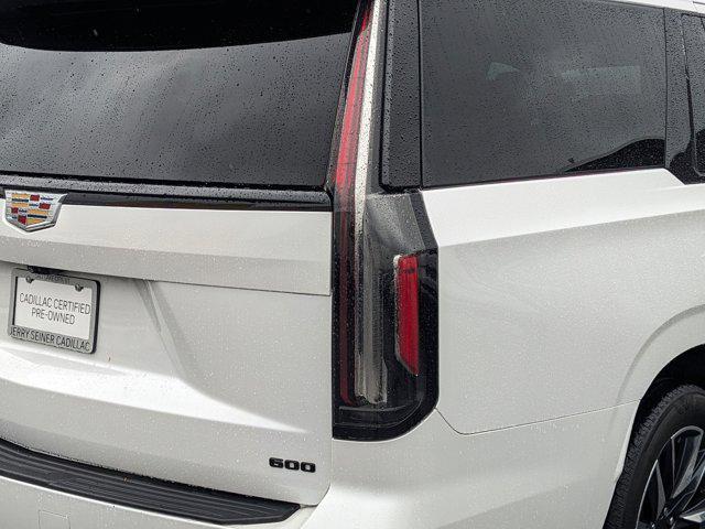 used 2022 Cadillac Escalade ESV car, priced at $79,288