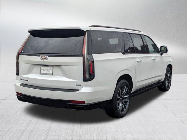 used 2022 Cadillac Escalade ESV car, priced at $79,288