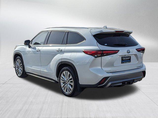 used 2022 Toyota Highlander Hybrid car, priced at $42,953