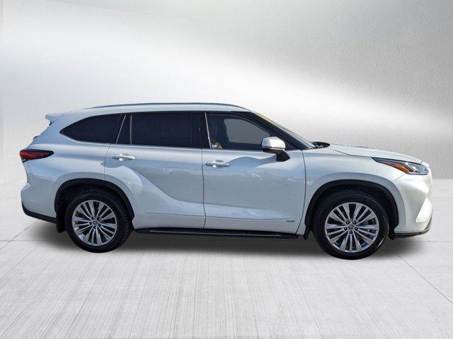 used 2022 Toyota Highlander Hybrid car, priced at $42,953