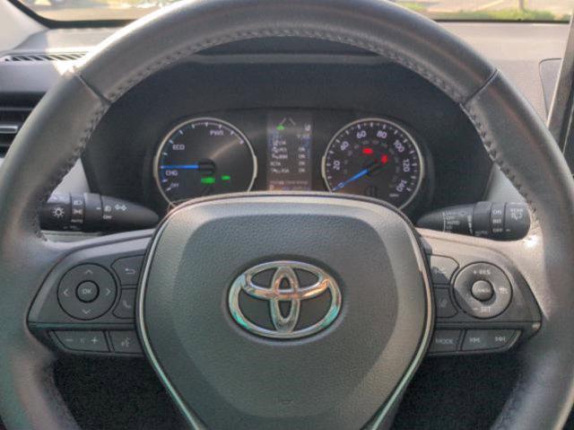 used 2021 Toyota RAV4 Hybrid car, priced at $33,913