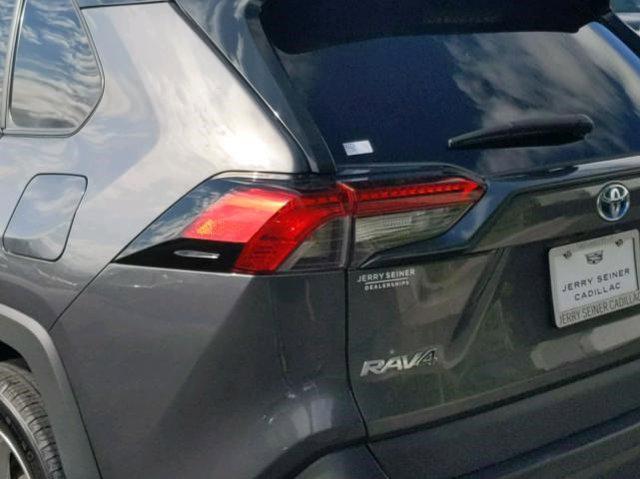 used 2021 Toyota RAV4 Hybrid car, priced at $33,913