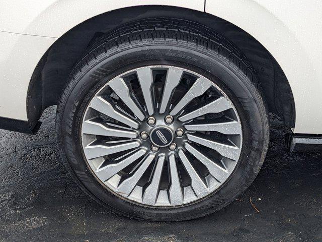 used 2019 Lincoln Navigator car, priced at $32,207