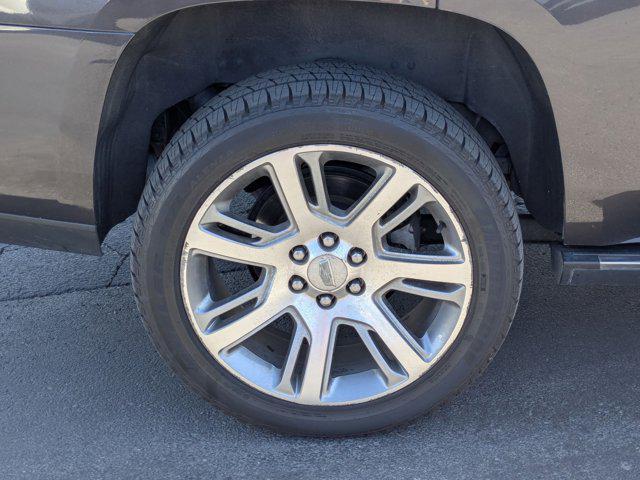 used 2015 Cadillac Escalade car, priced at $22,551