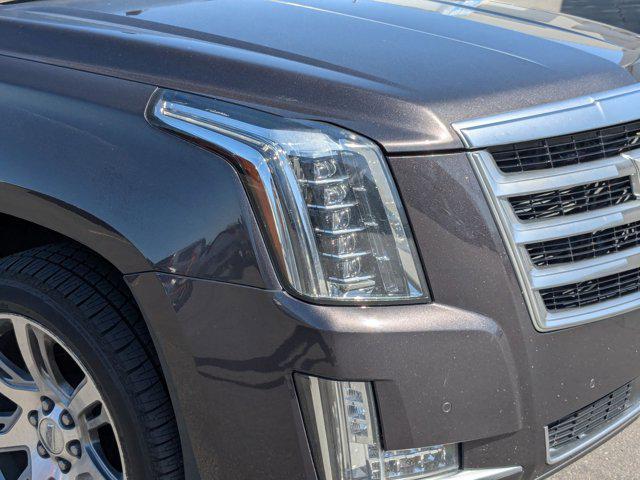 used 2015 Cadillac Escalade car, priced at $22,551
