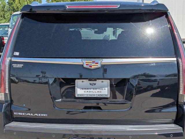 used 2017 Cadillac Escalade ESV car, priced at $22,472