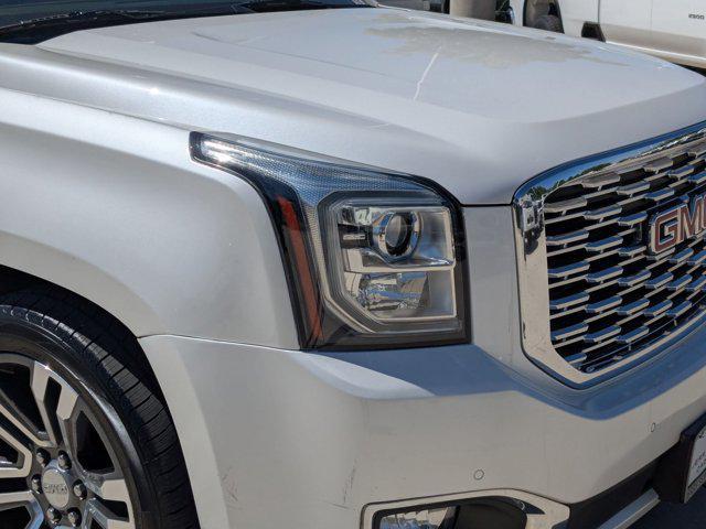 used 2018 GMC Yukon XL car, priced at $34,134