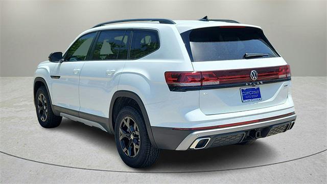 new 2025 Volkswagen Atlas car, priced at $45,999