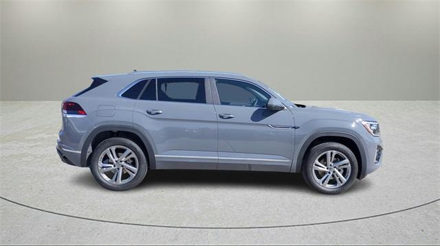 new 2024 Volkswagen Atlas Cross Sport car, priced at $47,196