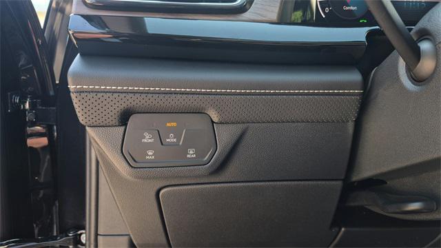 new 2026 Volkswagen Atlas car, priced at $47,726