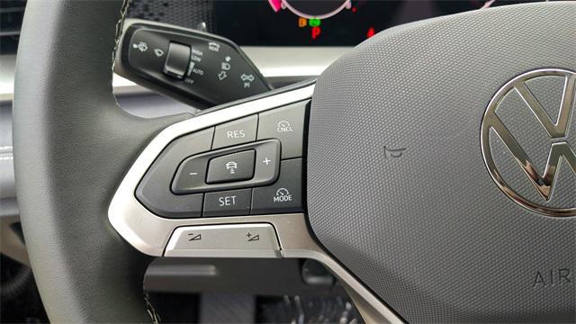 used 2025 Volkswagen Tiguan car, priced at $34,995