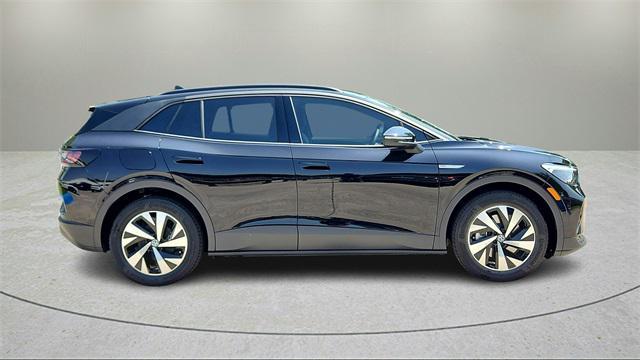 new 2025 Volkswagen ID.4 car, priced at $38,999