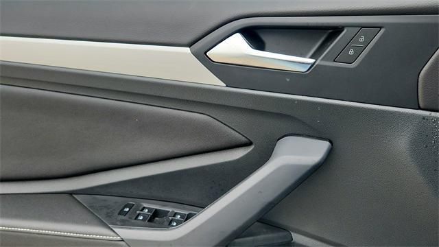 new 2025 Volkswagen Jetta car, priced at $23,499