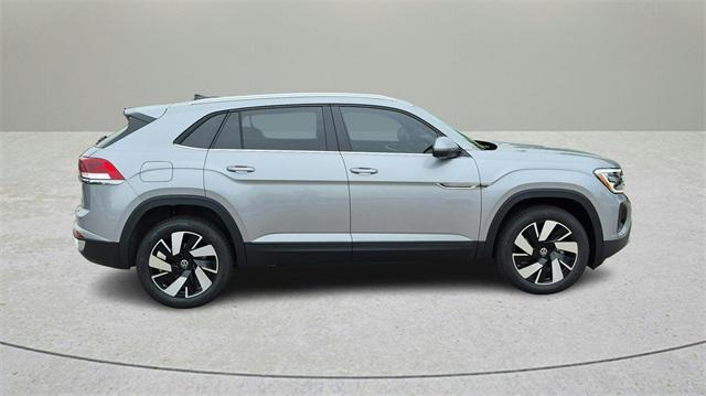 new 2025 Volkswagen Atlas Cross Sport car, priced at $41,199