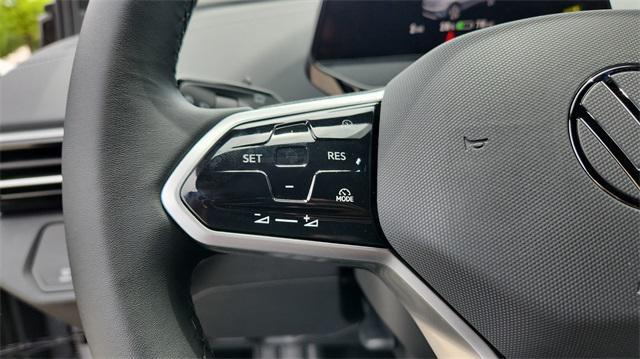 new 2025 Volkswagen ID.4 car, priced at $45,261