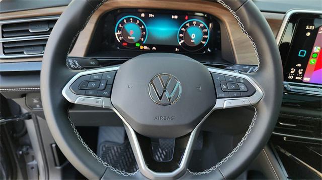 new 2025 Volkswagen Atlas car, priced at $43,716