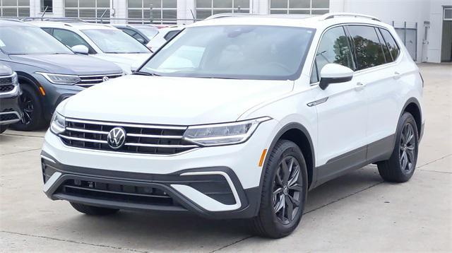 new 2024 Volkswagen Tiguan car, priced at $30,901