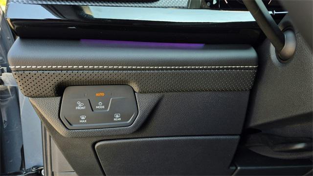 new 2026 Volkswagen Atlas Cross Sport car, priced at $53,326