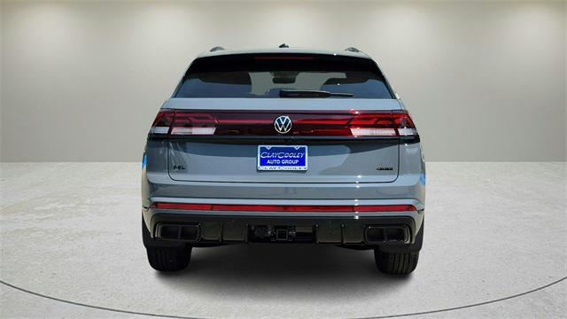 new 2026 Volkswagen Atlas Cross Sport car, priced at $53,326