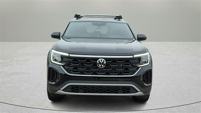 new 2025 Volkswagen Atlas Cross Sport car, priced at $45,749