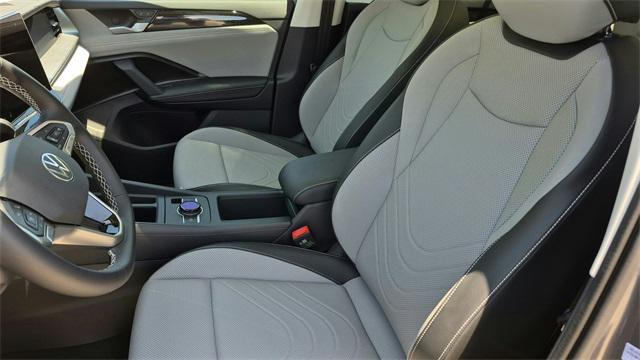 new 2025 Volkswagen Tiguan car, priced at $35,916