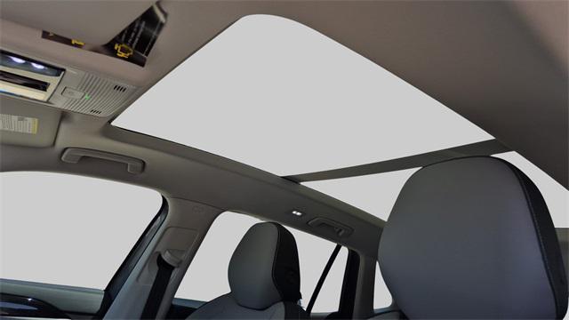 new 2025 Volkswagen Tiguan car, priced at $35,916